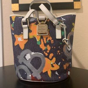 VINTAGE Dooney and Bourke Bucket Bag